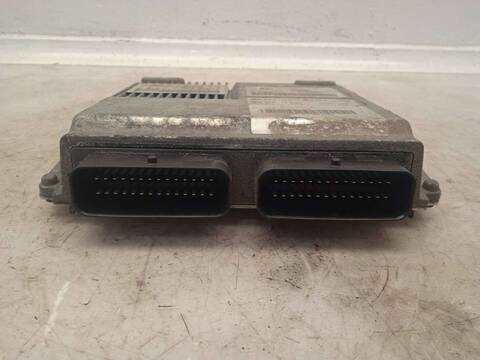 Centralita Motor ECU Dacia Sandero 0.9 TCE CAT BIVALENT. GASOLINA - GPL) 90CV 66KW