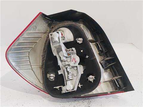 Foto 2ª: Piloto Trasero Derecho Bmw Serie 1 114 2.0 118D BERLINA 143CV 105KW [N47 D20 A] (2007)