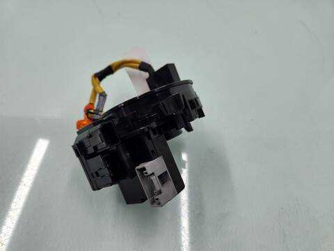 Foto 4ª: Anillo Airbag Lexus IS 220D 177CV 130KW [2AD-FHV] (2007)