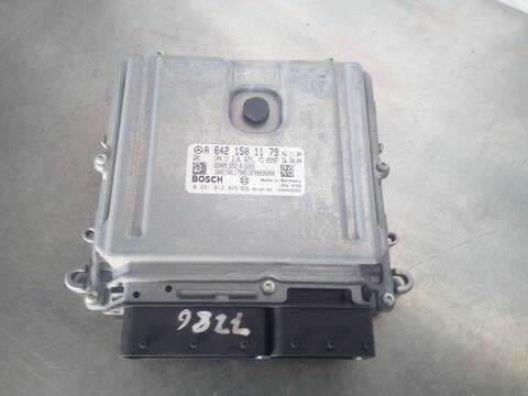 Centralita Motor ECU Mercedes Clase E 180 E 280 CDI 211.020) BERLINA 190CV 140KW