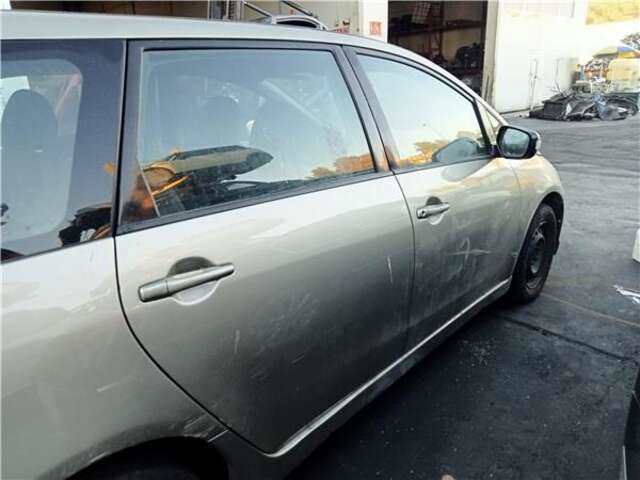 Puerta Delantera Derecha Mitsubishi Grandis 2.0 DI-D INFORM [2.0 LTR. - 100 KW DI-D CAT]