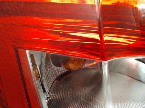 Foto 3ª: Piloto Trasero Izquierdo Skoda Superb ACTIVE 150CV 110KW [DFGA] (2018)