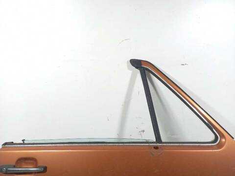Foto 3ª: Puerta Delantera Derecha Volkswagen Golf GTI 112CV 82KW (1982)