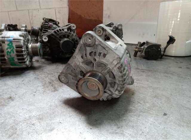 Alternador Renault Megane 1.9 AUTHENTIQUE [1.9 LTR. - 88 KW DCI DIESEL] II COUPE/CABRIO (2003-_)