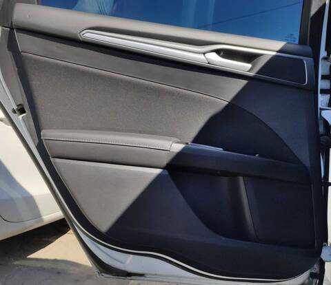 Foto 2ª: Tapizados Cartoneras Ford Mondeo 2014
