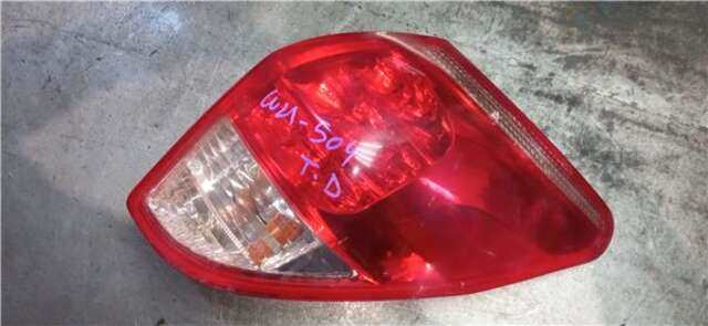 Piloto Trasero Derecho Toyota Rav4 2.2 SOL [2.2 LTR. - 100 KW TURBODIESEL CAT]