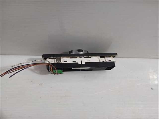 Foto 2ª: Mando Multifuncion Land Rover Freelander 2.2 TD4 4X4 160CV [224DT(DW12BTED4) DW12BTED4] (2006)