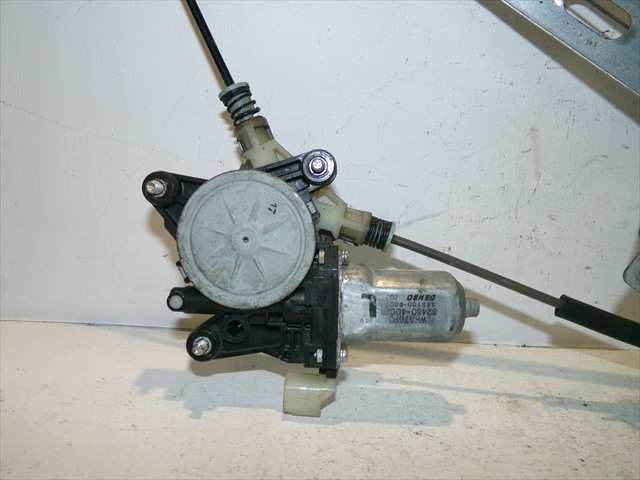 Foto 3ª: Elevalunas Eléctrico Trasero Izquierdo Kia Carnival 2.9 CRDI 2006-2011 [J3] (2009)