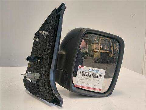 Retrovisor Derecho Renault Trafic 2.0 L1H1 2 9T 145CV 107KW FURGON