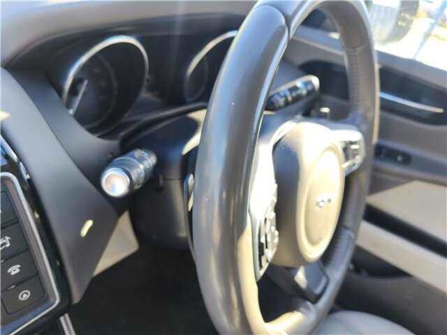 Foto 2ª: Volante Jaguar XE 2.0 PORTFOLIO [2.0 LTR. - 132 KW DIESEL CAT] [204DTD(AJ20D4)]