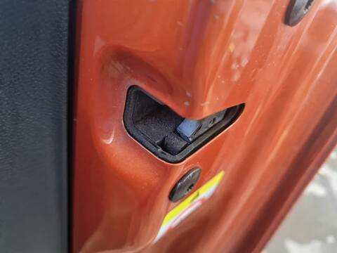 Cerradura Puerta Delantera Derecha Seat Ibiza STYLE 95CV 70KW