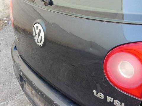 Foto 2ª: Portón Volkswagen Golf VERSION INDEFINIDA (2003)