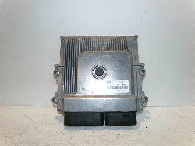 Centralita Motor ECU Opel Crossland 1.2 G 2021-