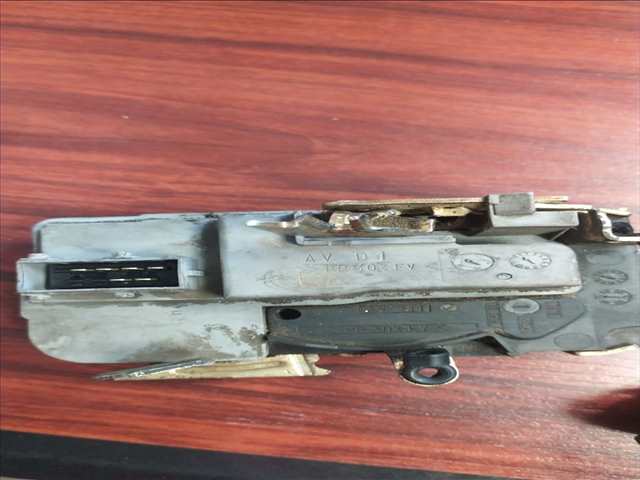 Foto 2ª: Cerradura Puerta Delantera Derecha Citroen Xsara 2.0 HDI (2000)