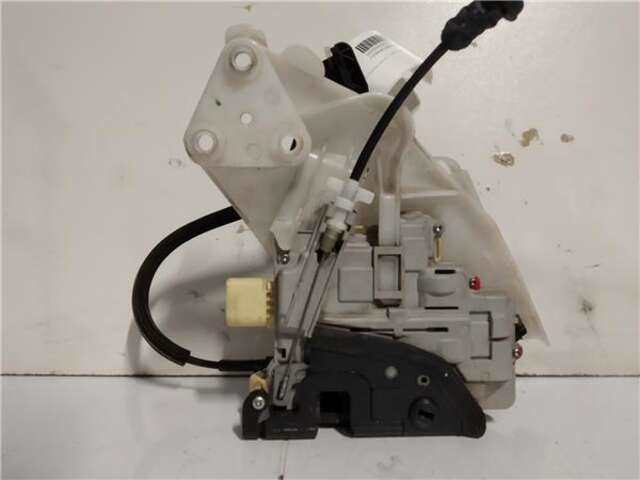 Cerradura Puerta Trasera Derecha Volkswagen Passat 2.0 TDI (140 CV)