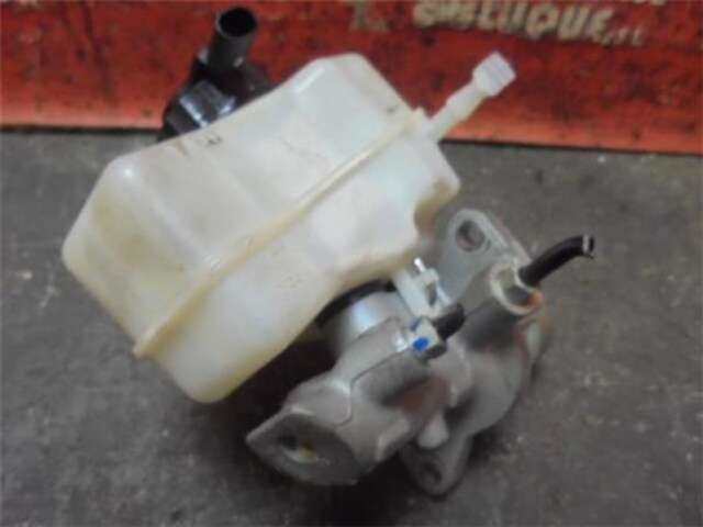 Foto 3ª: Bomba Freno Bmw Serie 1 114 2.0 118D [2.0 LTR. - 105 KW TURBODIESEL CAT] [N47 D20 C]