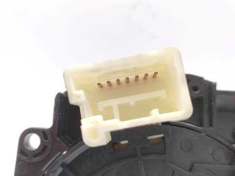 Foto 3ª: Anillo Airbag Nissan Patrol 3.0 DTI 158CV 116KW [ZD30] (2002)