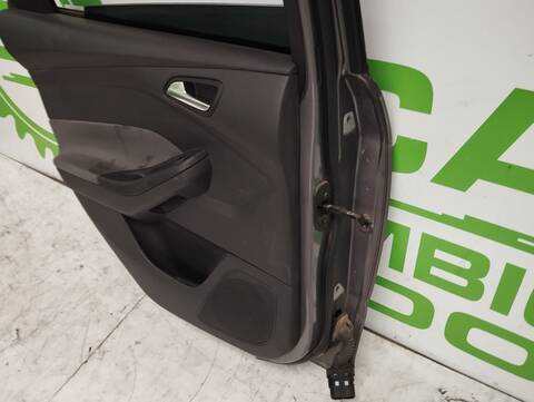 Foto 2ª: Puerta Trasera Izquierda Ford Focus 1.6 TDCI CAT 116CV 85KW [T1DA] (2011)