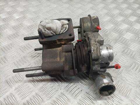 Foto 3ª: Turbocompresor Fiat Doblo 1.9 JTD SX FURG. PANORAMA 105CV 77KW [223A7000] (2005)