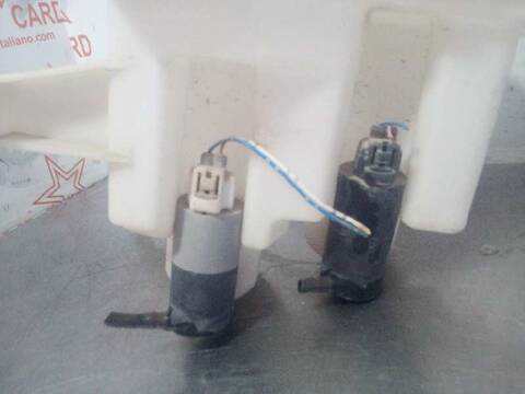 Foto 4ª: Deposito Limpiaparabrisas Toyota Auris HYBRID ACTIVE 99CV 73KW [2ZR] (2010)