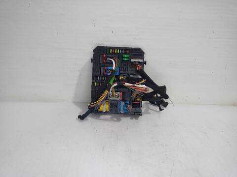 Caja Reles Fusibles Peugeot 308 ACTIVE 110CV