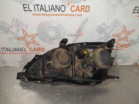 Foto 3ª: Faro Derecho Toyota Avensis 2.0 SOL 4-PTAS.) BERLINA 150CV 110KW [1AZFSE] (2002)