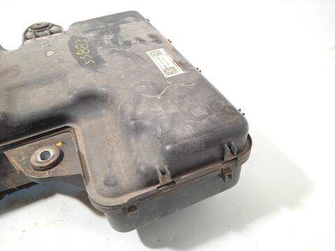 Foto 3ª: Deposito AdBlue Volkswagen Transporter 2.0 TDI 102CV 75KW FURGONETA [CXGB] (2019)