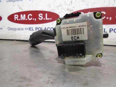 Foto 2ª: Mando Multifuncion Kia Ceed ACTIVE 126CV 93KW [G4FC] (2009)