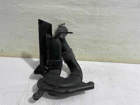 Tubo de Escape Toyota Prius BASIS AUT. 78CV