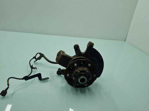 Mangueta Delantera Izquierda Nissan Navara 2.5 TD 16V CAT 133CV 98KW PICK-UP D22)