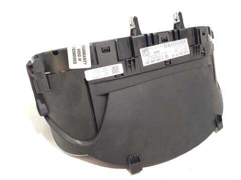 Foto 4ª: Cuadro de Instrumentos Mercedes Clase G 230 GLA 180 156.942) 122CV 90KW [270910] (2018)