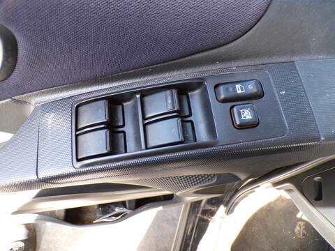 Botonera Elevalunas Toyota Corolla 1ZZ-FE