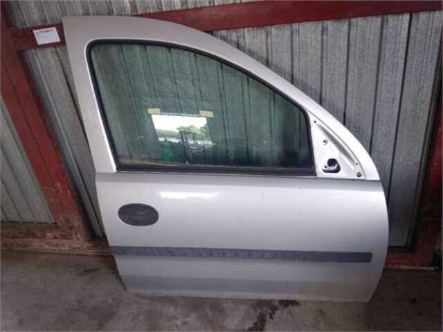 Puerta Delantera Derecha Opel Combo 1.3 COMBI [1.3 LTR. - 51 KW 16V CDTI CAT (Z 13 DT - LN9)]