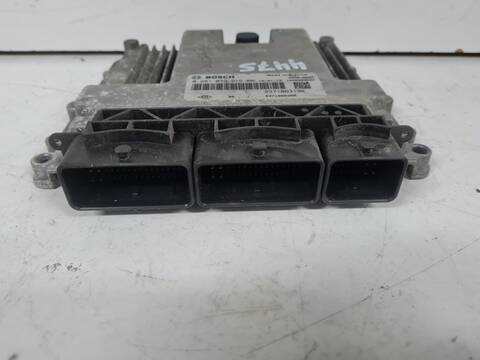 Foto 2ª: Centralita Motor ECU Renault Scenic LIMITED 131CV 96KW [R9M E414] (2016)