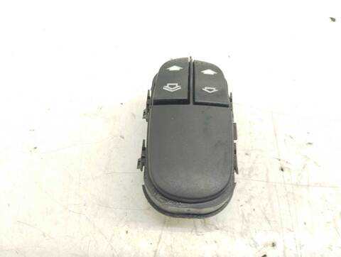 Botonera Elevalunas Ford Focus AMBIENTE BERLINA 100CV 74KW