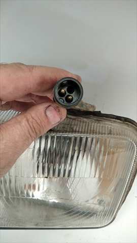 Faro Derecho Land Rover Discovery 2.5 TD