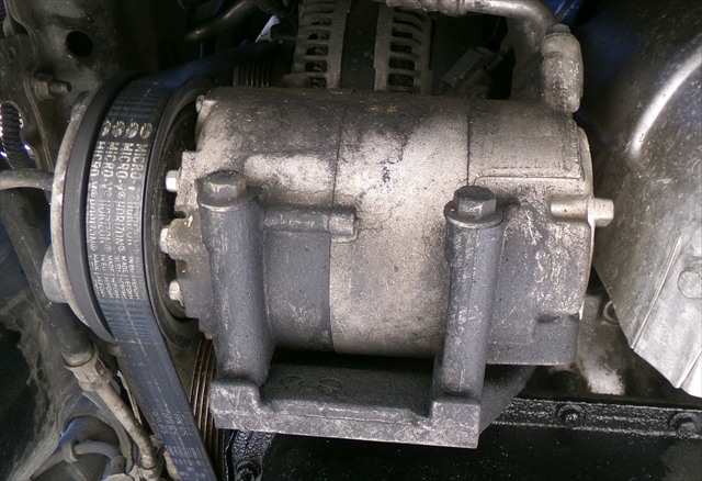 Compresor Aire Acondicionado Ford Focus 1.6 TDCI SEDAN, 2008-2011