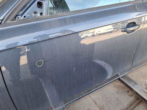 Foto 3ª: Puerta Delantera Izquierda Audi A4 BASICO AVANT 143CV 105KW [CAGA] (2010)