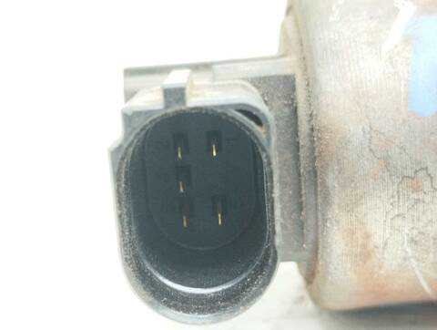 Foto 3ª: Valvula EGR Renault Scenic 1.9 DCI AUTHENTIQUE 80CV 59KW JA..) [F9Q Q7] (2003)