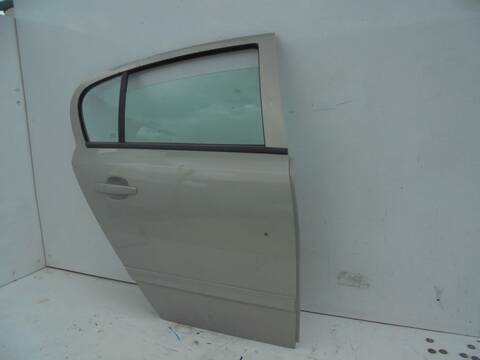 Foto 4ª: Puerta Trasera Derecha Opel Astra 1.6 16V 105CV 77KW [Z16XEP] (2006)