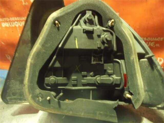 Foto 2ª: Piloto Trasero Izquierdo Rover Serie 45 2.0 CLASSIC (4-PTAS.) [2.0 LTR. - 74 KW IDT CAT] [20T2N]
