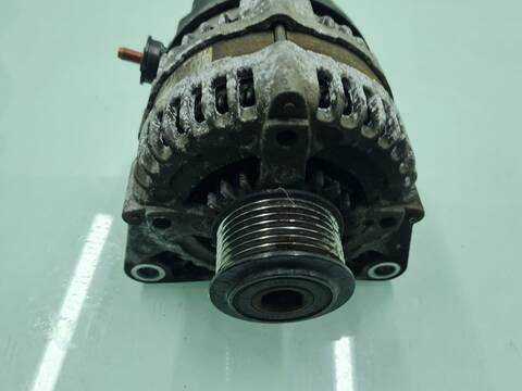 Foto 3ª: Alternador Suzuki Grand Vitara 1.9 DDIS JX-E 3-PTAS. 129CV 95KW [F9Q] (2009)