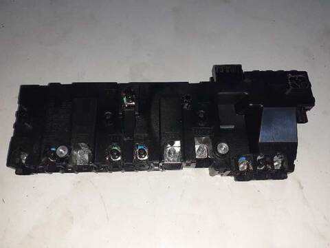 Caja Reles Fusibles Mercedes Clase V 200 136CV 100KW