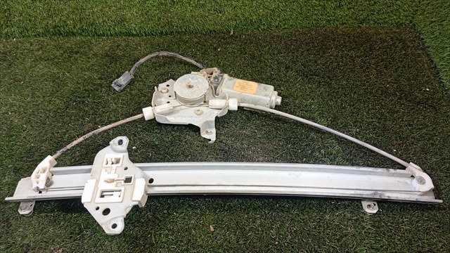 Elevalunas Eléctrico Trasero Izquierdo Nissan Navara 2.5 D D22 104CV