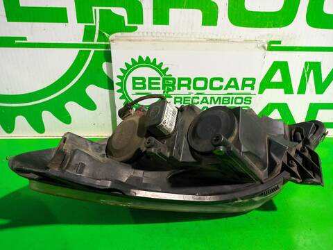 Foto 3ª: Faro Derecho Opel Astra ESSENTIA 90CV [Z14XEP] (2004)