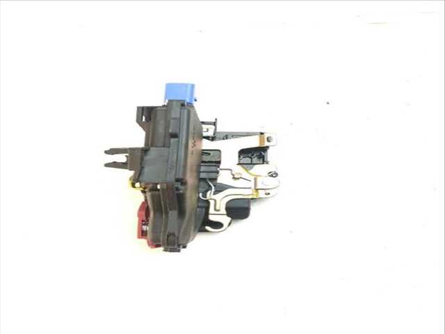 Foto 2ª: Cerradura Puerta Trasera Derecha Volkswagen Golf 2.0 TDI (2003)