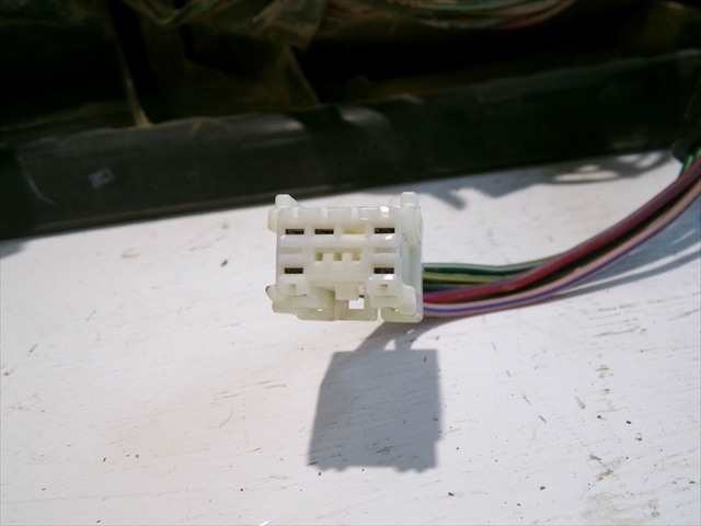 Foto 4ª: Piloto Trasero Derecho Nissan X-Trail 2.2 DCI 2001-2014 [YD22] (2007)