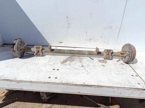Foto 2ª: Puente Trasero Ford Tourneo KOMBI CORTA 75CV 55KW [BHPA] (2005)
