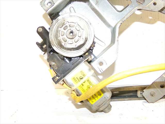 Foto 3ª: Elevalunas Eléctrico Delantero Izquierdo Hyundai Matrix 1.5 CRDI 2001-2008 [D3EA] (2002)