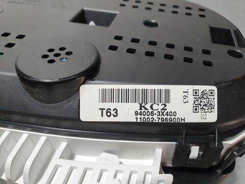 Foto 3ª: Cuadro de Instrumentos Hyundai Elantra TECNO 132CV 97KW [G4FG] (2015)